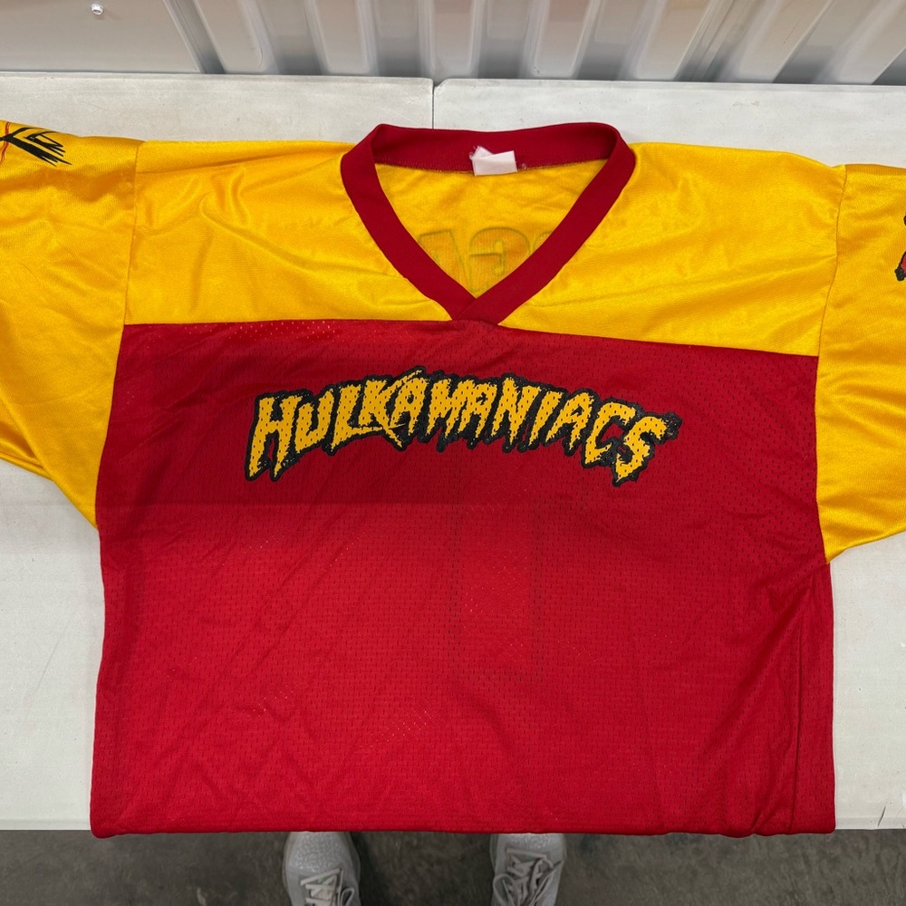 Vintage 2002 WWE Hulk Hogan Hulkamaniacs Jersey Size Large